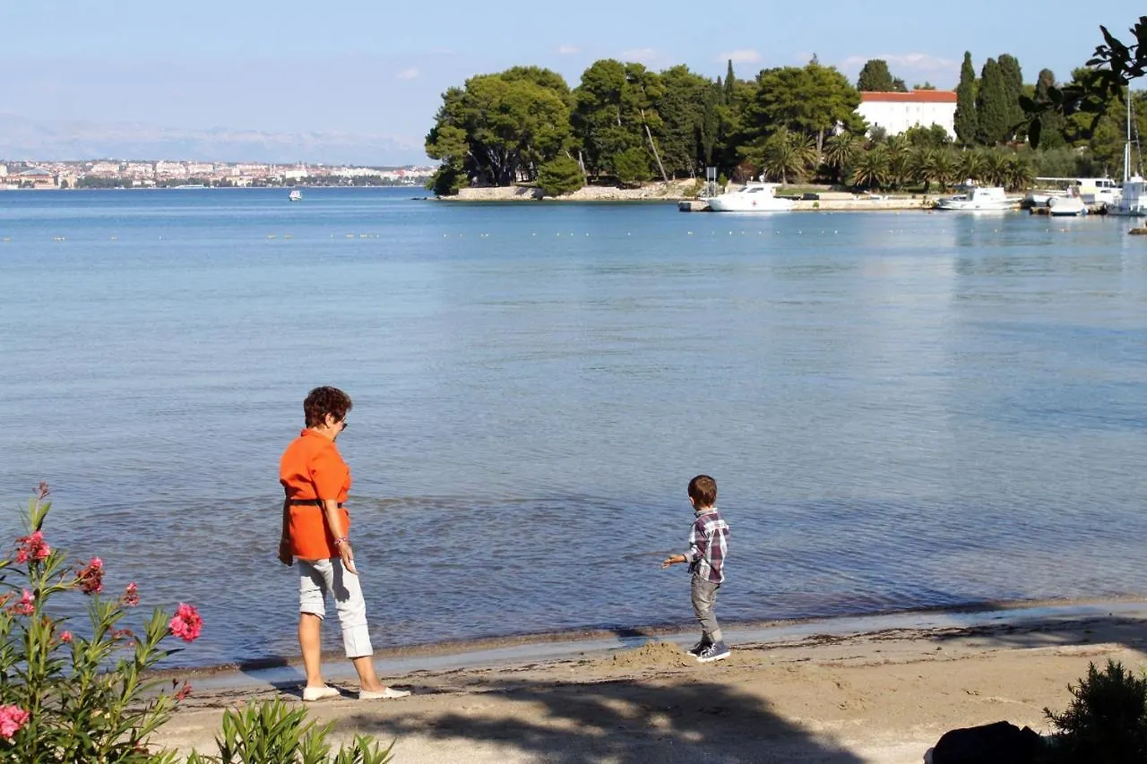 Seaside Holiday House Preko, Ugljan - 12078 Tatil Evi Preko