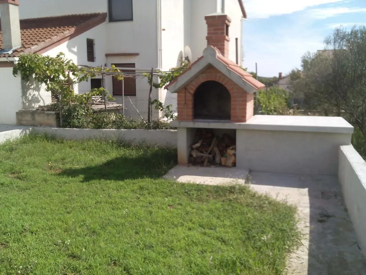 Tatil Evi Seaside Holiday House Preko, Ugljan - 12078